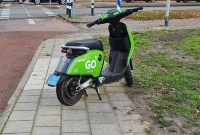 Foutgeparkeerde deelscooter